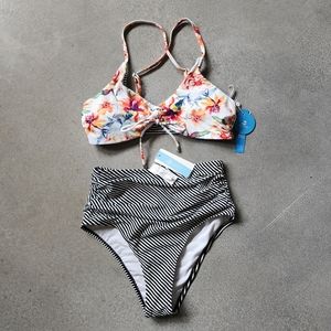 NWT Cupshe floral and striped reversible high-waisted bikini.